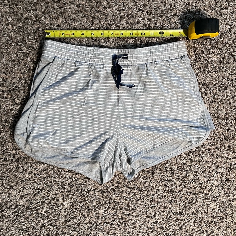 Life Is Good Women's Gray & White Sleepwear Shorts – Size Medium – Ultra Soft - Picture 2 of 7